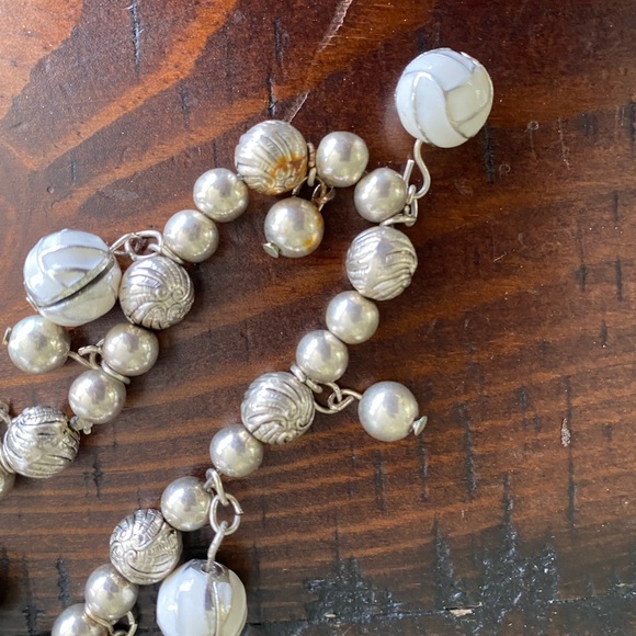 Silver toned heavy beaded dangling bracelet ~ - Picture 2 of 5